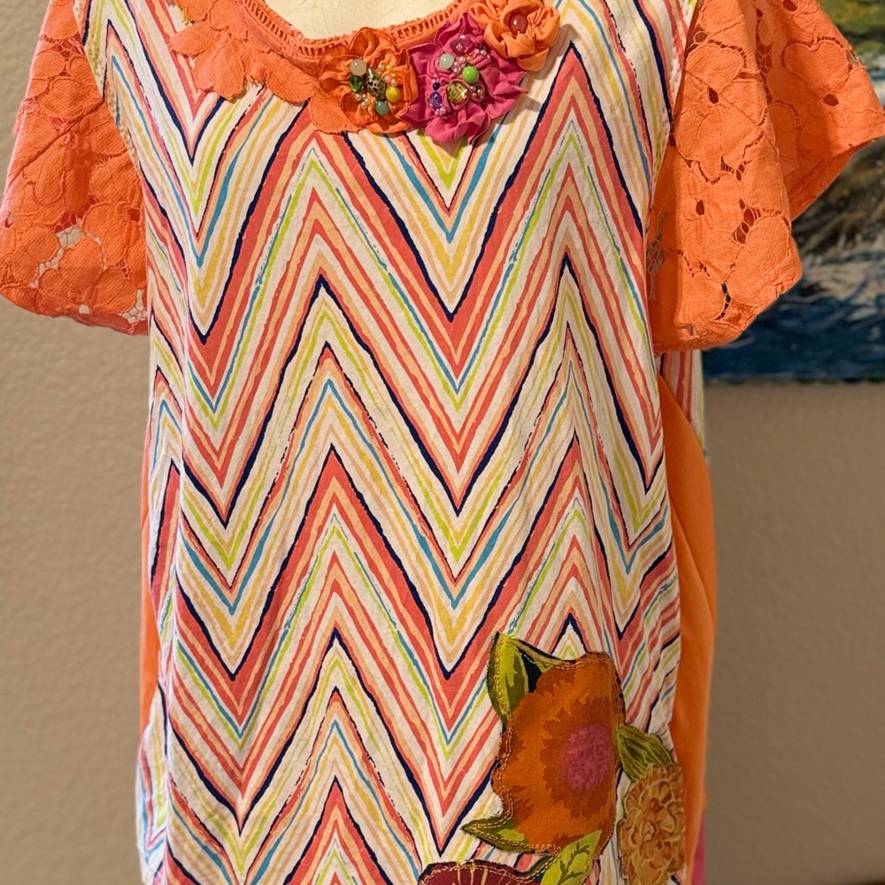Colorful Chevron Patterned Blouse